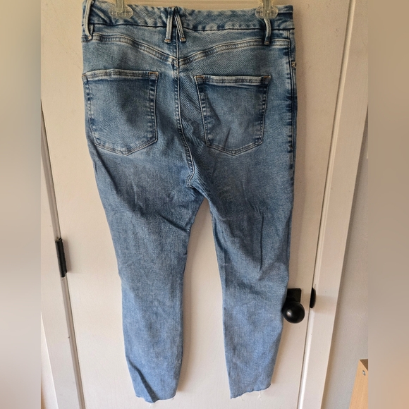 Skinny Raw Hem Good American Size 8 - Picture 4 of 4